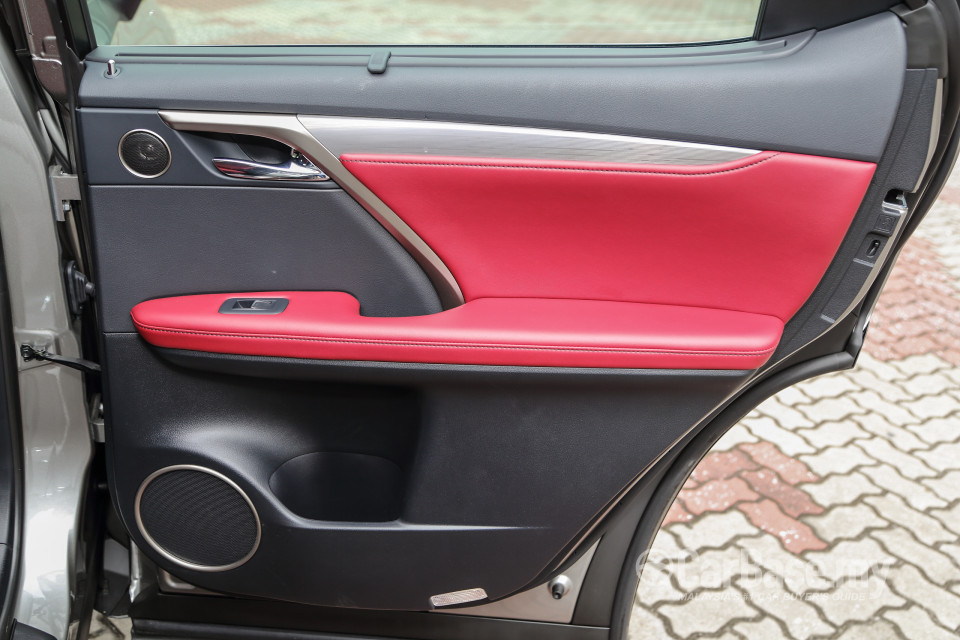 Lexus RX AL20 (2015) Interior