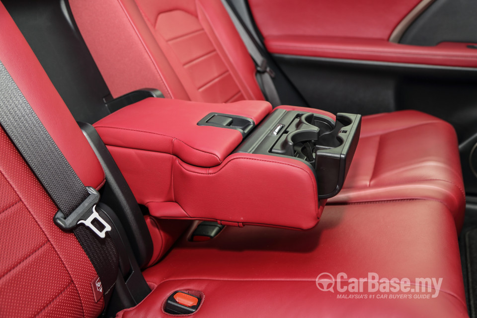 Lexus RX AL20 (2015) Interior