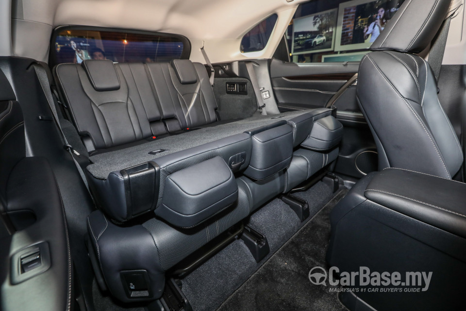 Lexus RX AL20 (2015) Interior