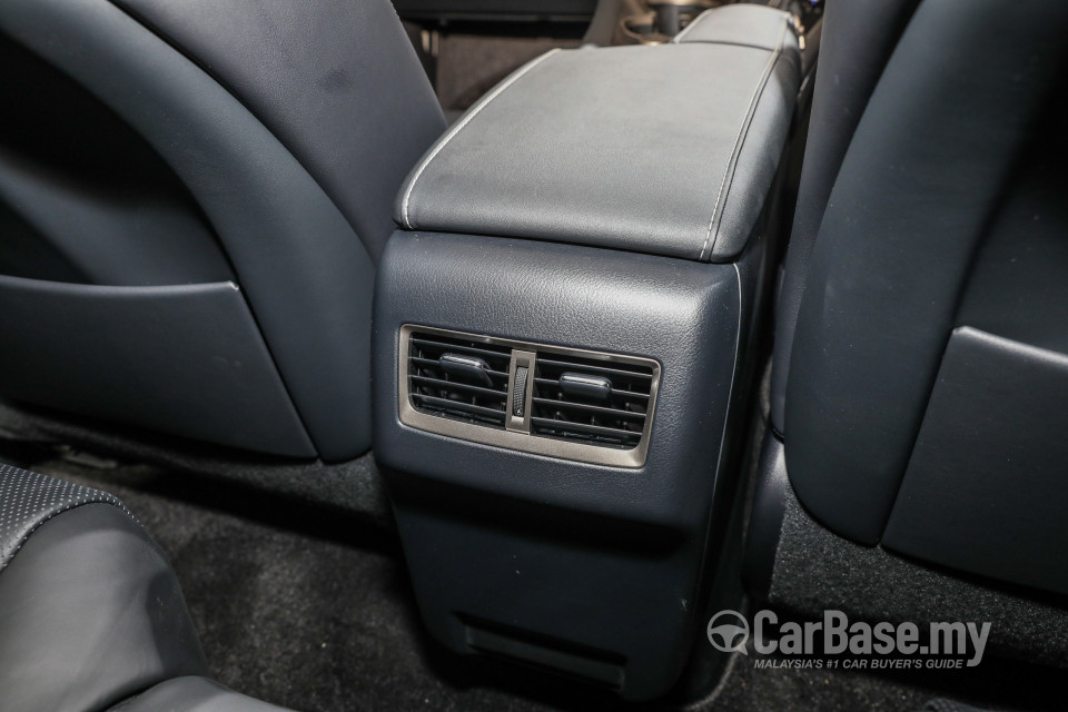 Lexus RX AL20 (2015) Interior