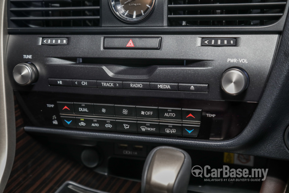 Lexus RX AL20 Facelift (2019) Interior