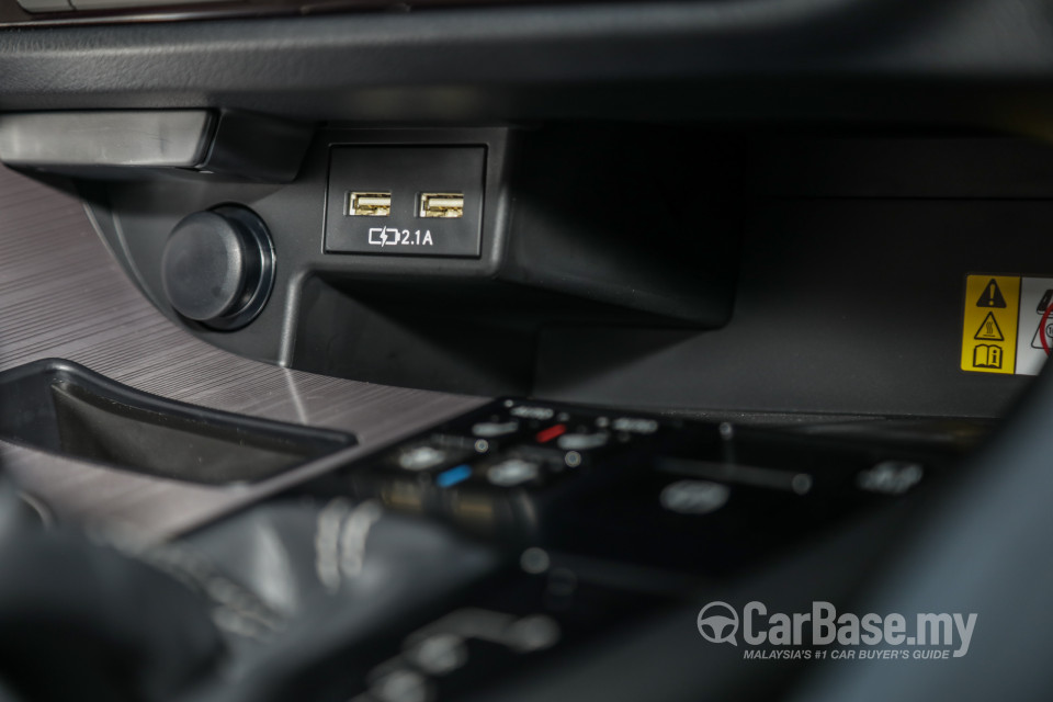 Lexus RX AL20 Facelift (2019) Interior