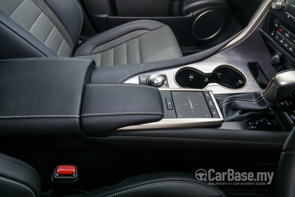 Lexus RX AL20 Facelift (2019) Interior