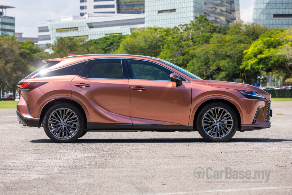 Lexus RX ALA10 (2023) Exterior