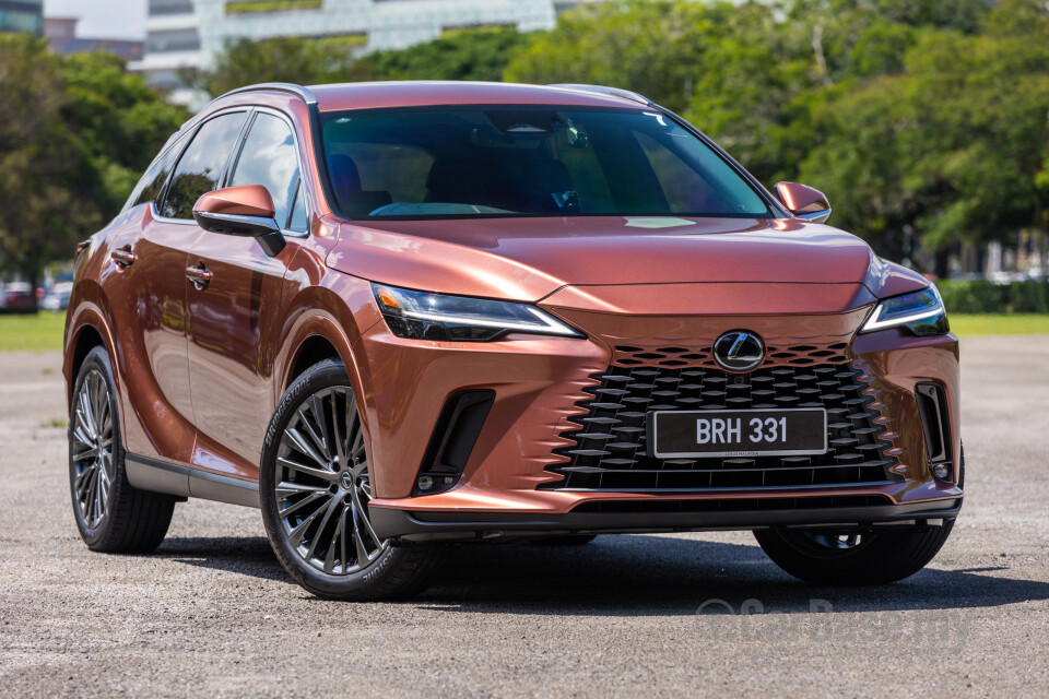 Lexus RX ALA10 (2023) Exterior