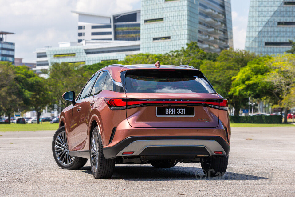 Lexus RX ALA10 (2023) Exterior