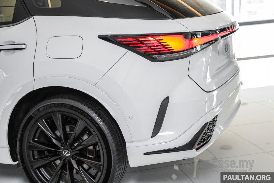 Lexus RX ALA10 (2023) Exterior