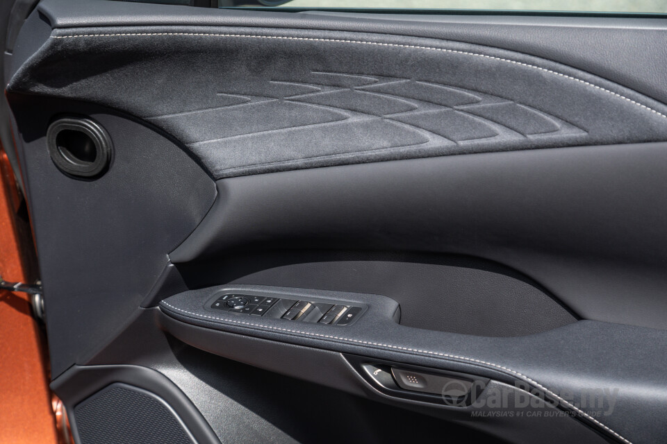 Lexus RX ALA10 (2023) Interior