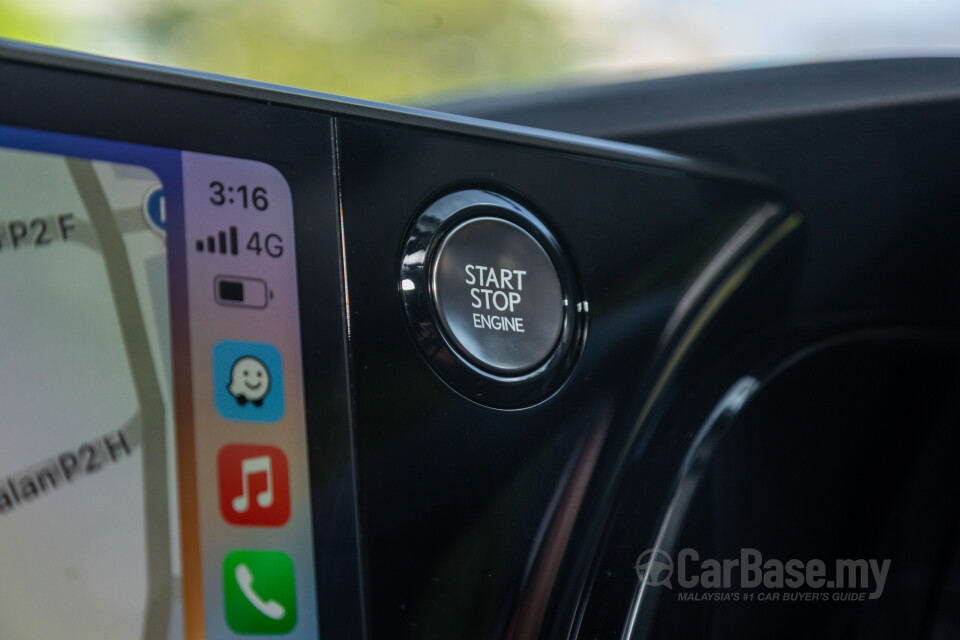 Lexus RX ALA10 (2023) Interior