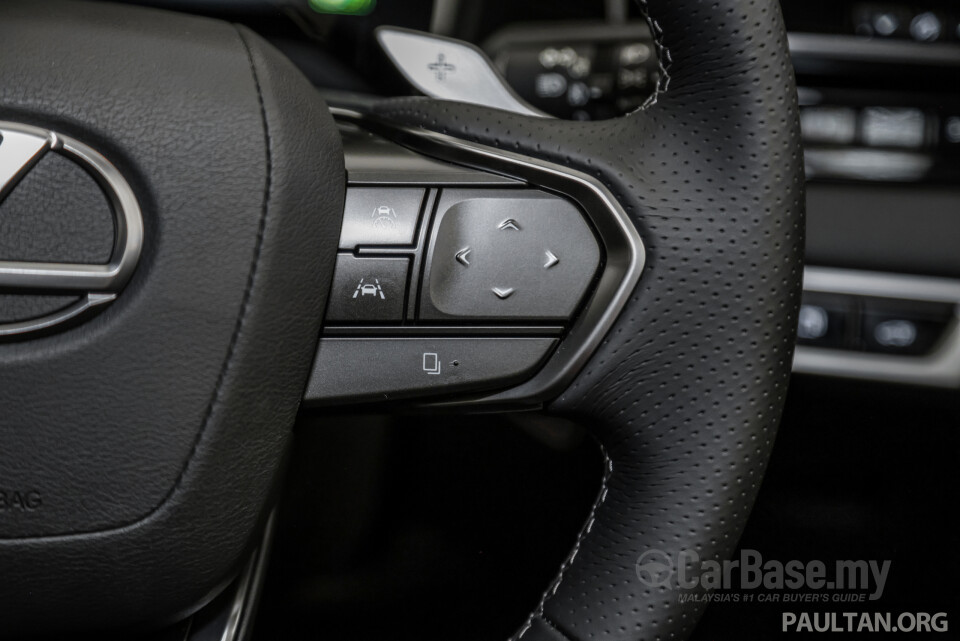 Lexus RX ALA10 (2023) Interior