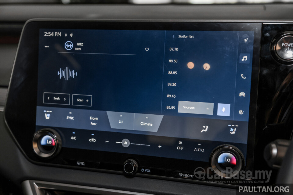 Lexus RX ALA10 (2023) Interior