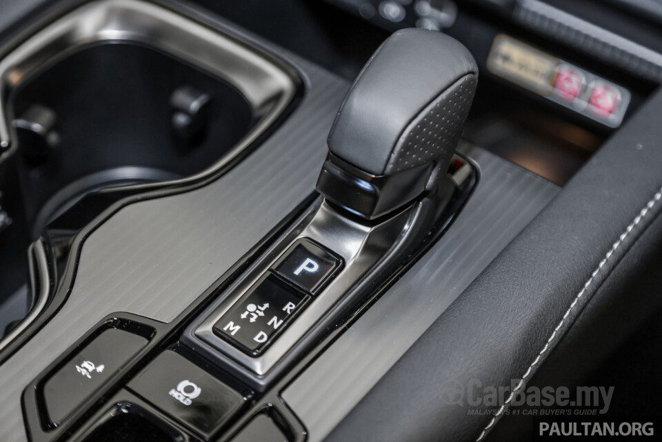 Lexus RX ALA10 (2023) Interior