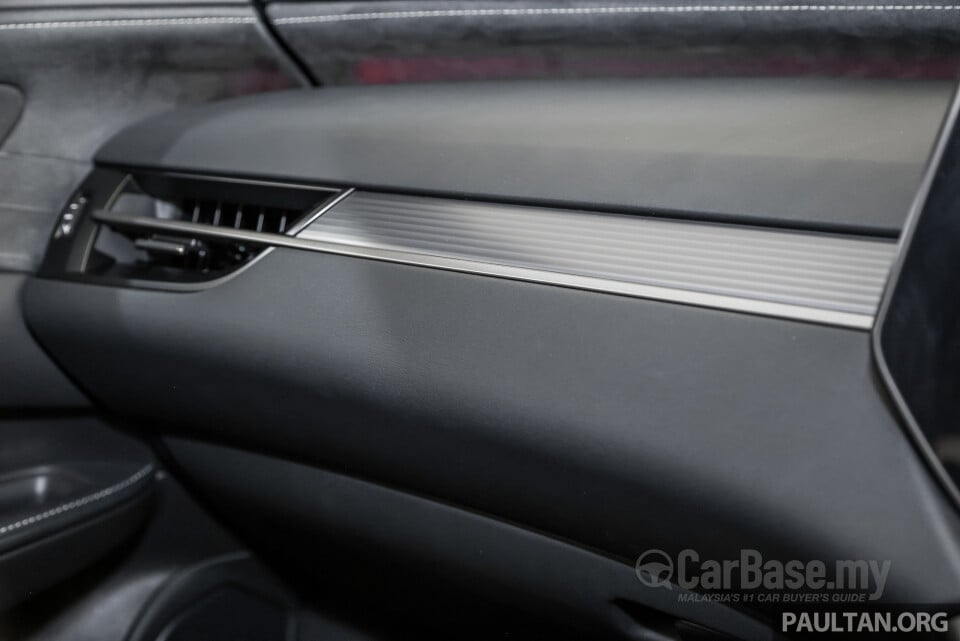 Lexus RX ALA10 (2023) Interior