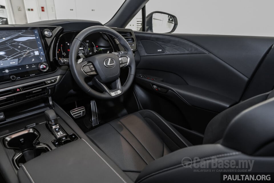 Lexus RX ALA10 (2023) Interior