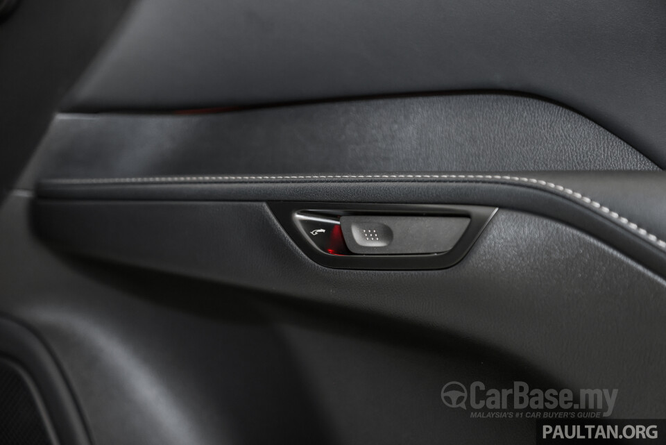 Lexus RX ALA10 (2023) Interior