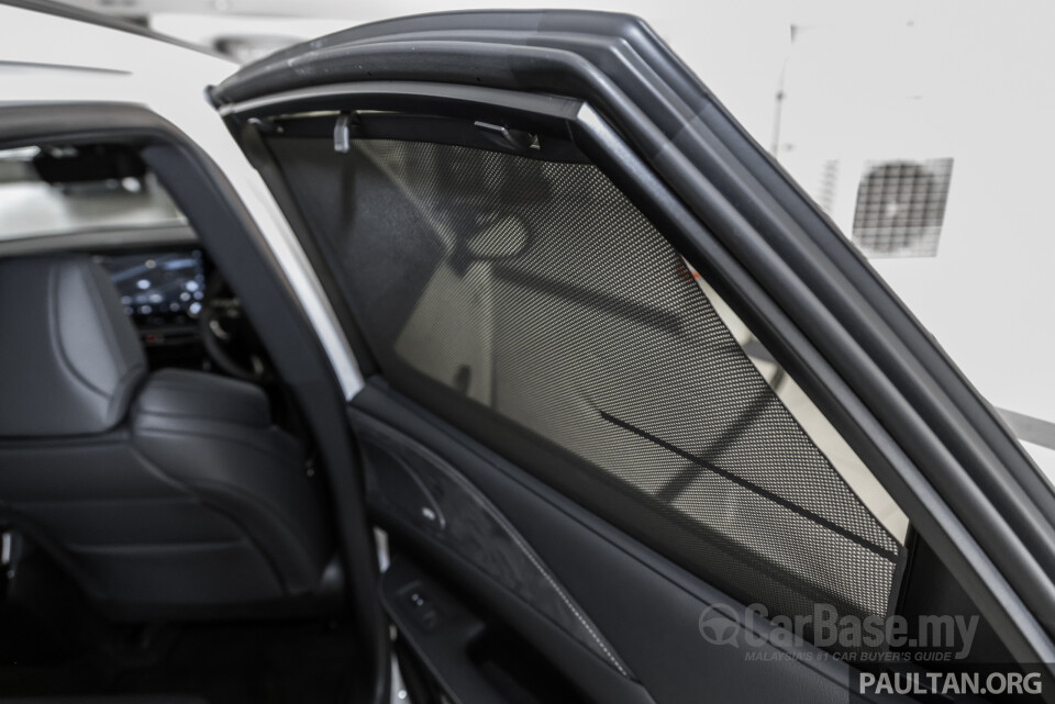Lexus RX ALA10 (2023) Interior