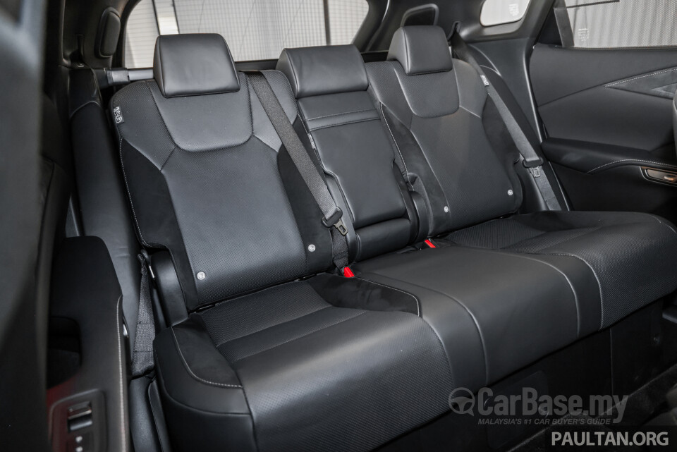 Lexus RX ALA10 (2023) Interior
