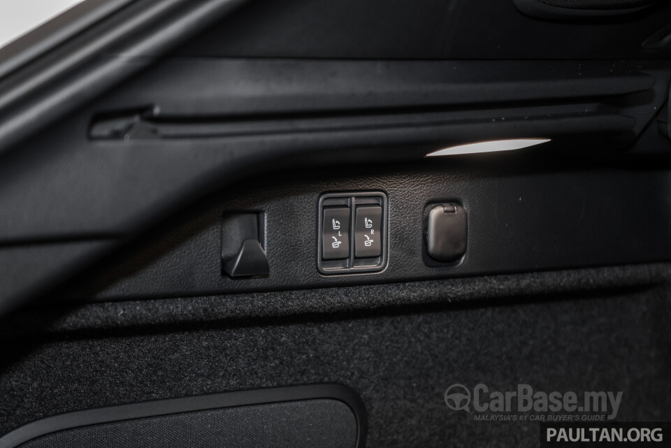 Lexus RX ALA10 (2023) Interior