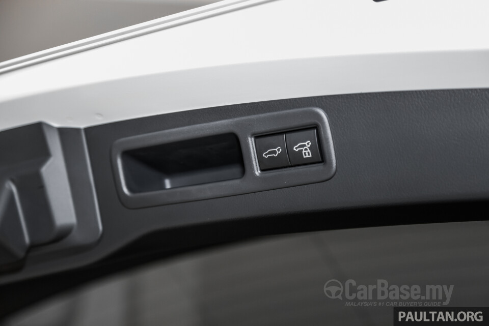 Lexus RX ALA10 (2023) Interior