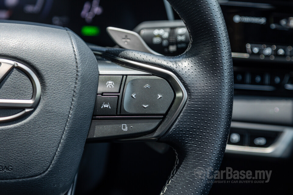Lexus RX ALA10 (2023) Interior