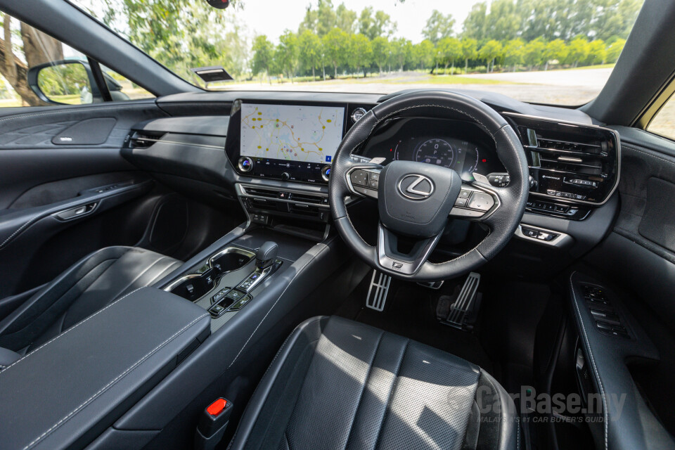 Lexus RX ALA10 (2023) Interior