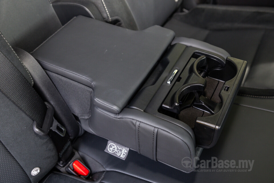 Lexus RX ALA10 (2023) Interior