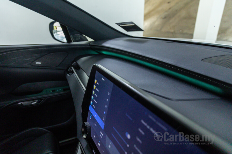 Lexus RX ALA10 (2023) Interior
