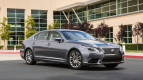 Lexus LS Exterior photo