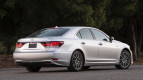 Lexus LS Exterior photo