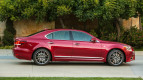 Lexus LS Exterior photo
