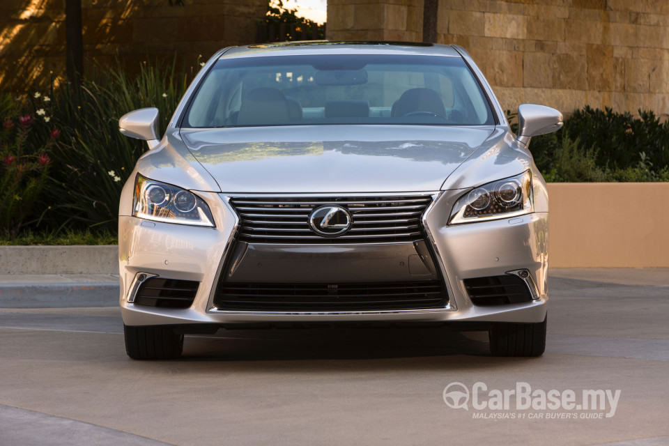 Lexus LS XF40 Facelift (2012) Exterior