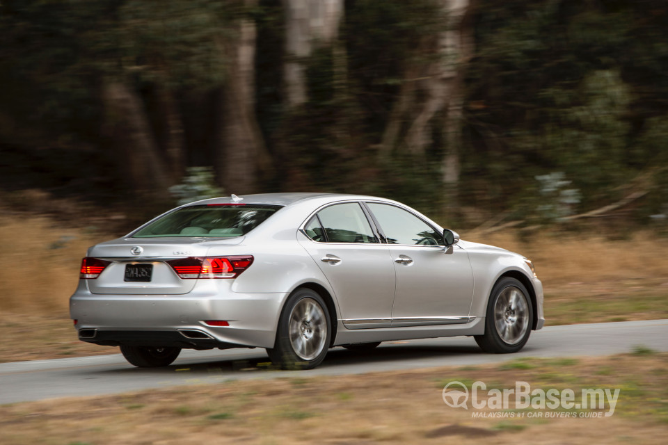 Lexus LS XF40 Facelift (2012) Exterior