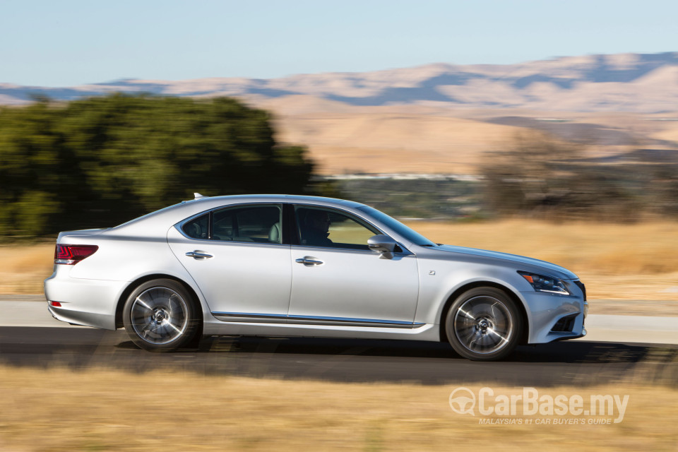 Lexus LS XF40 Facelift (2012) Exterior