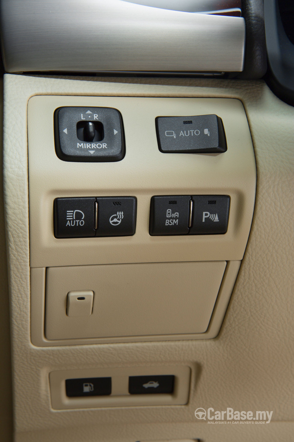 Lexus LS XF40 Facelift (2012) Interior