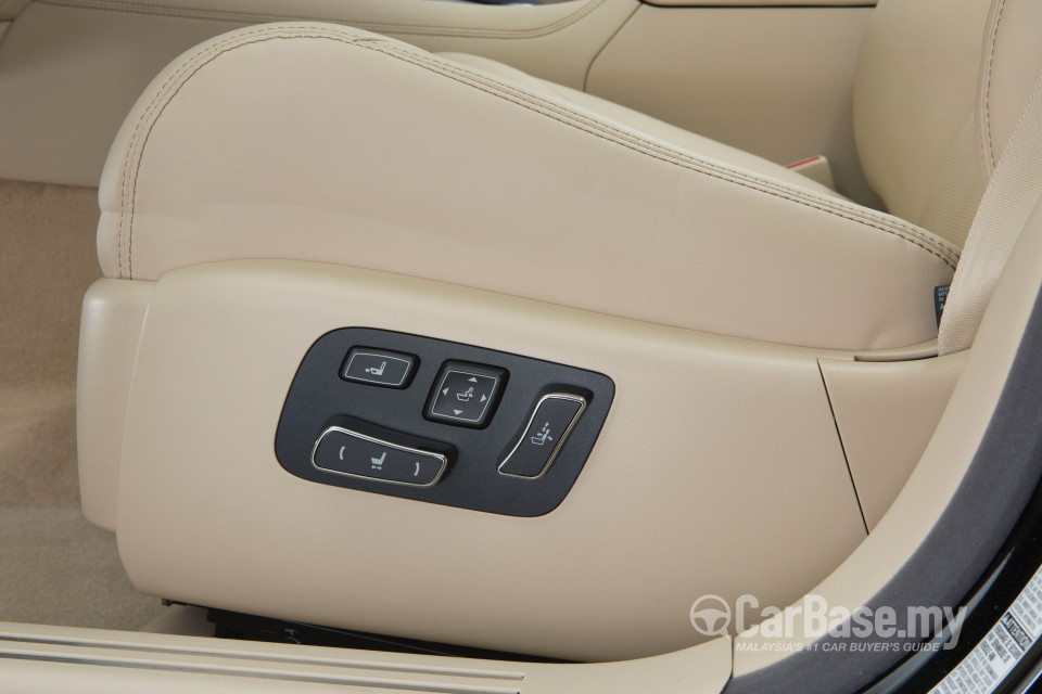 Lexus LS XF40 Facelift (2012) Interior