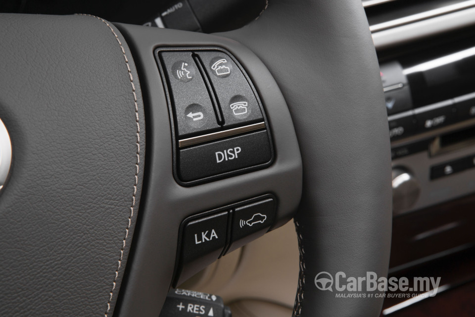 Lexus LS XF40 Facelift (2012) Interior