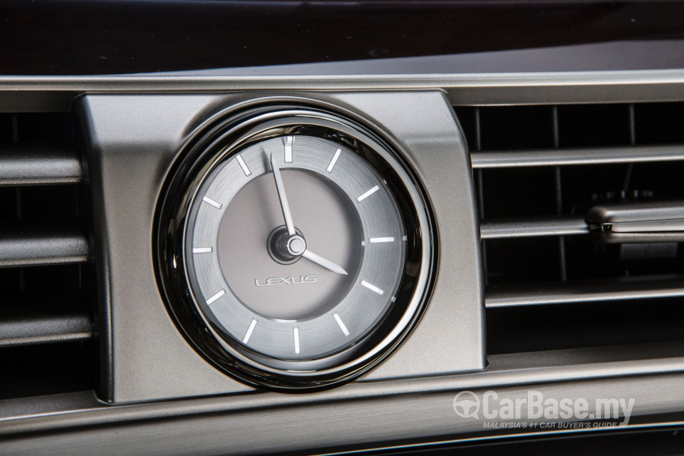 Lexus LS XF40 Facelift (2012) Interior