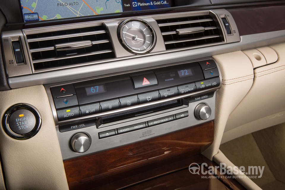 Lexus LS XF40 Facelift (2012) Interior