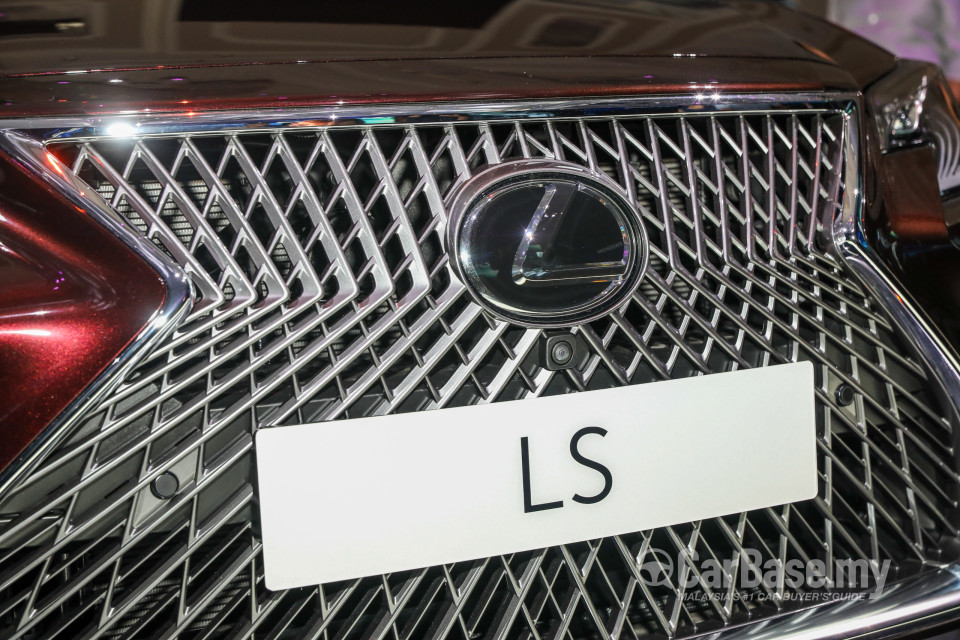Lexus LS XF50 (2018) Exterior
