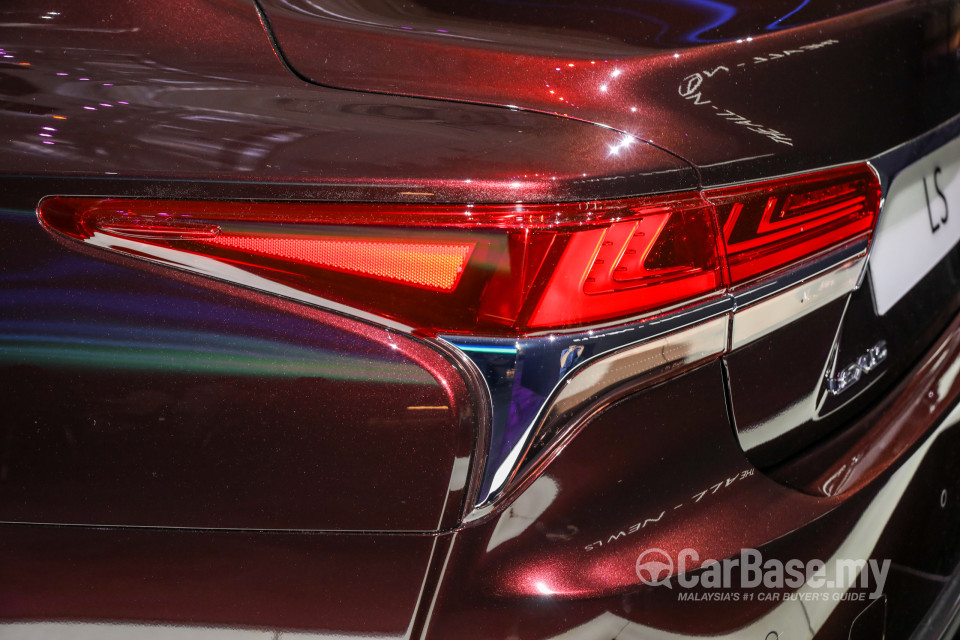Lexus LS XF50 (2018) Exterior