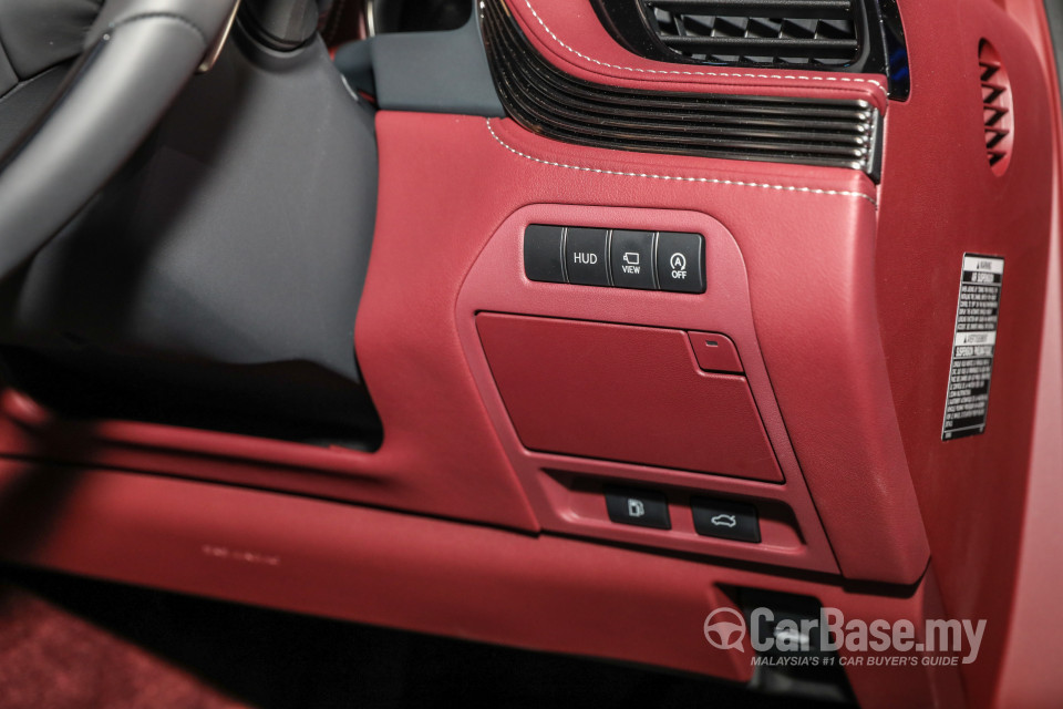 Lexus LS XF50 (2018) Interior