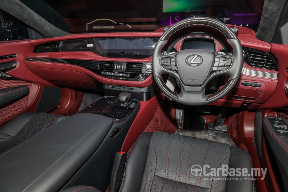 Lexus LS XF50 (2018) Interior