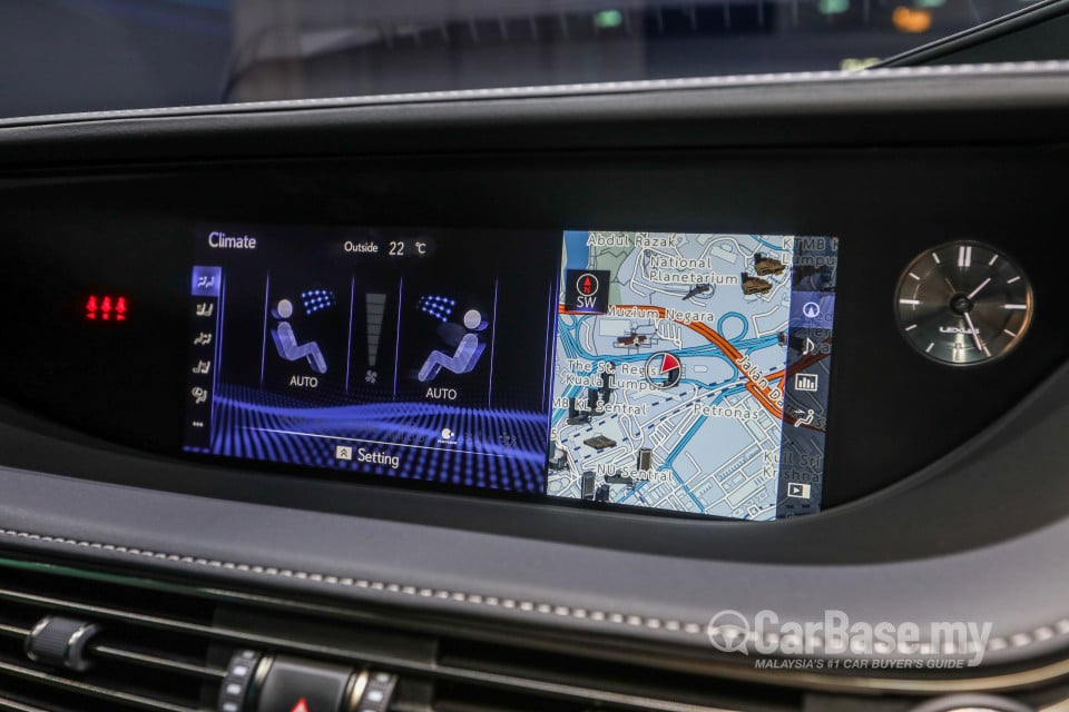 Lexus LS XF50 (2018) Interior