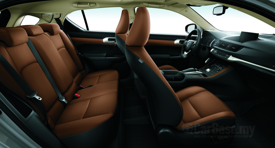 Lexus CT ZWA10 Facelift (2014) Interior