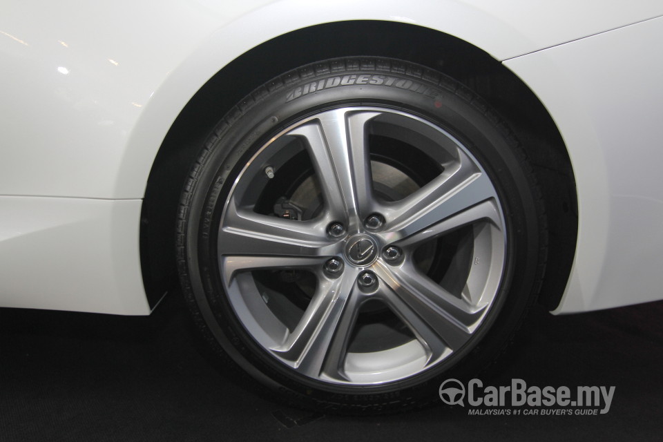 Lexus RC 1st Generation (2014) Exterior