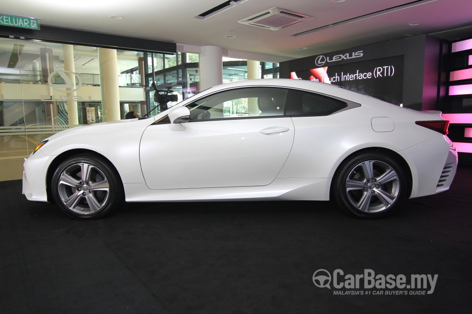 Lexus RC 1st Generation (2014) Exterior