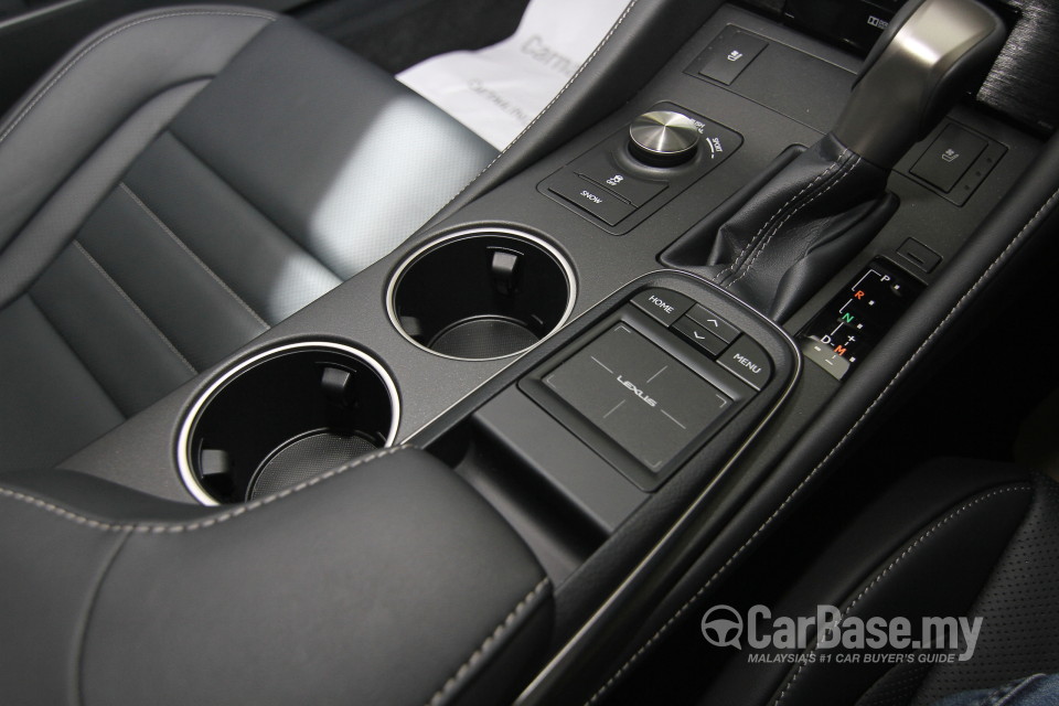 Lexus RC 1st Generation (2014) Interior