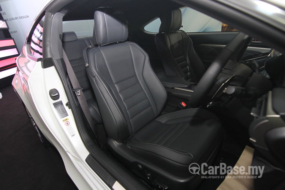 Lexus RC 1st Generation (2014) Interior