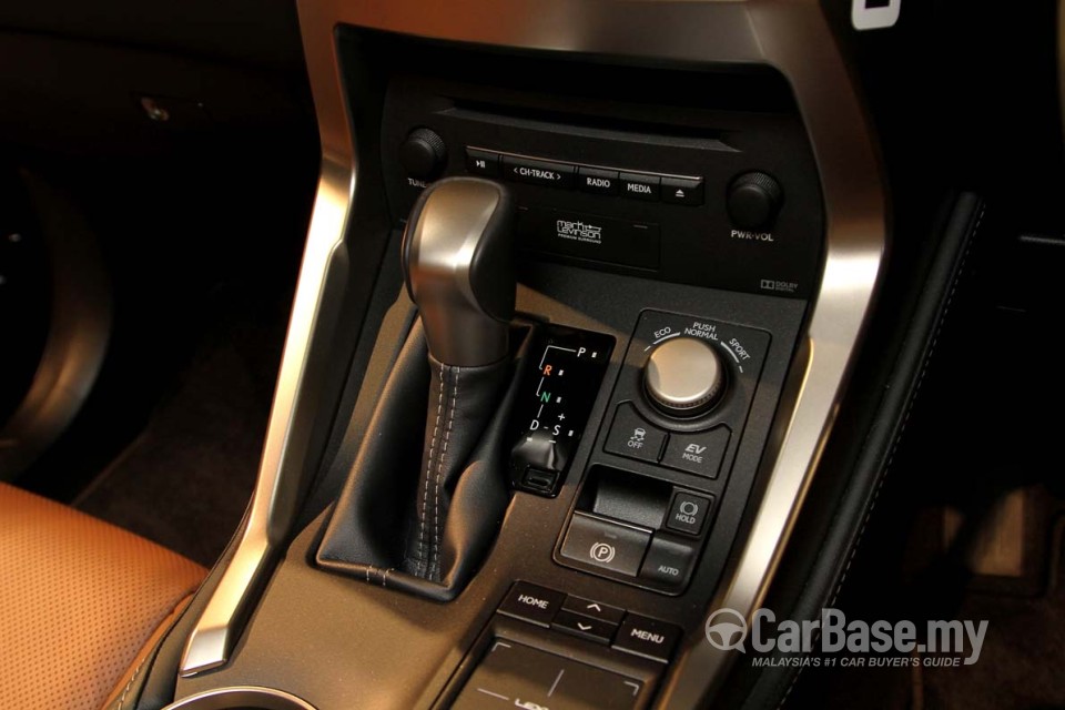 Lexus NX 1st Gen  (2015) Interior