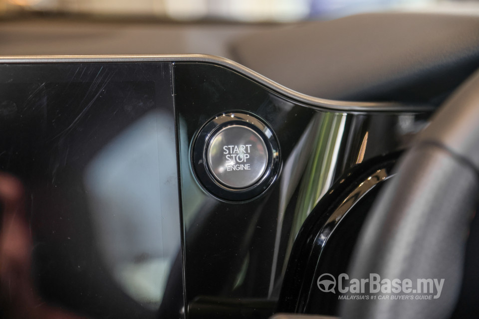 Lexus NX AZ20 (2022) Interior